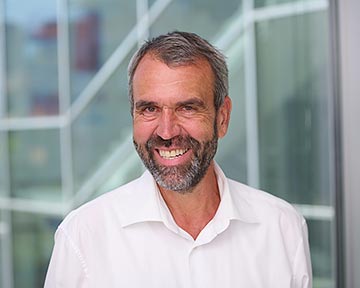 Dr. Frank Stengele